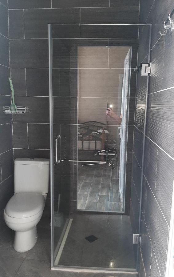 Центр Города Батуми Apartment Rustaveli 13 Esterno foto
